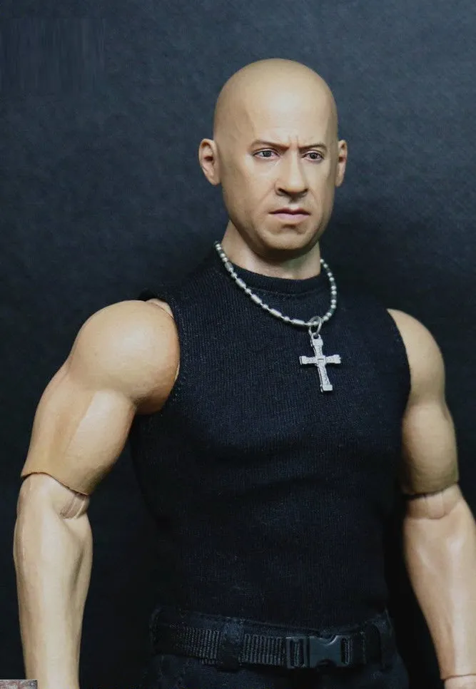 1:6 Fast and Furious - Vin Diesel Male Custom Figure Set Wolfking (Outfit and Headsculpt Only)