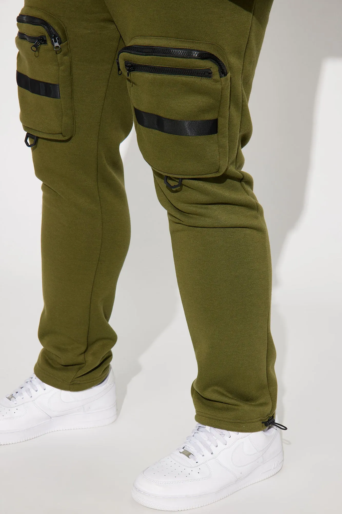 Another Day Cargo Sweatpants - Olive