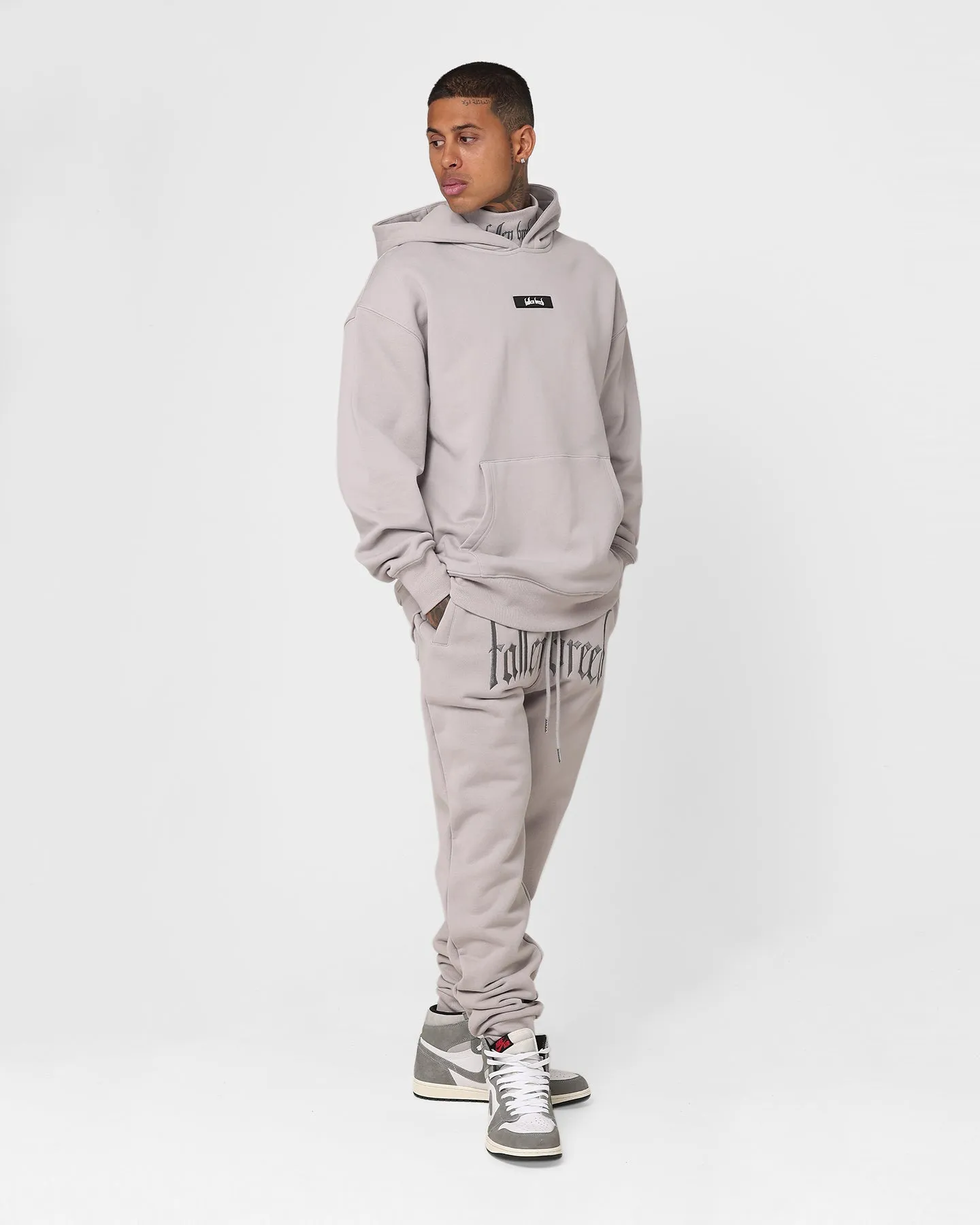 Fallen Breed Logo Sweatpants Light Grey