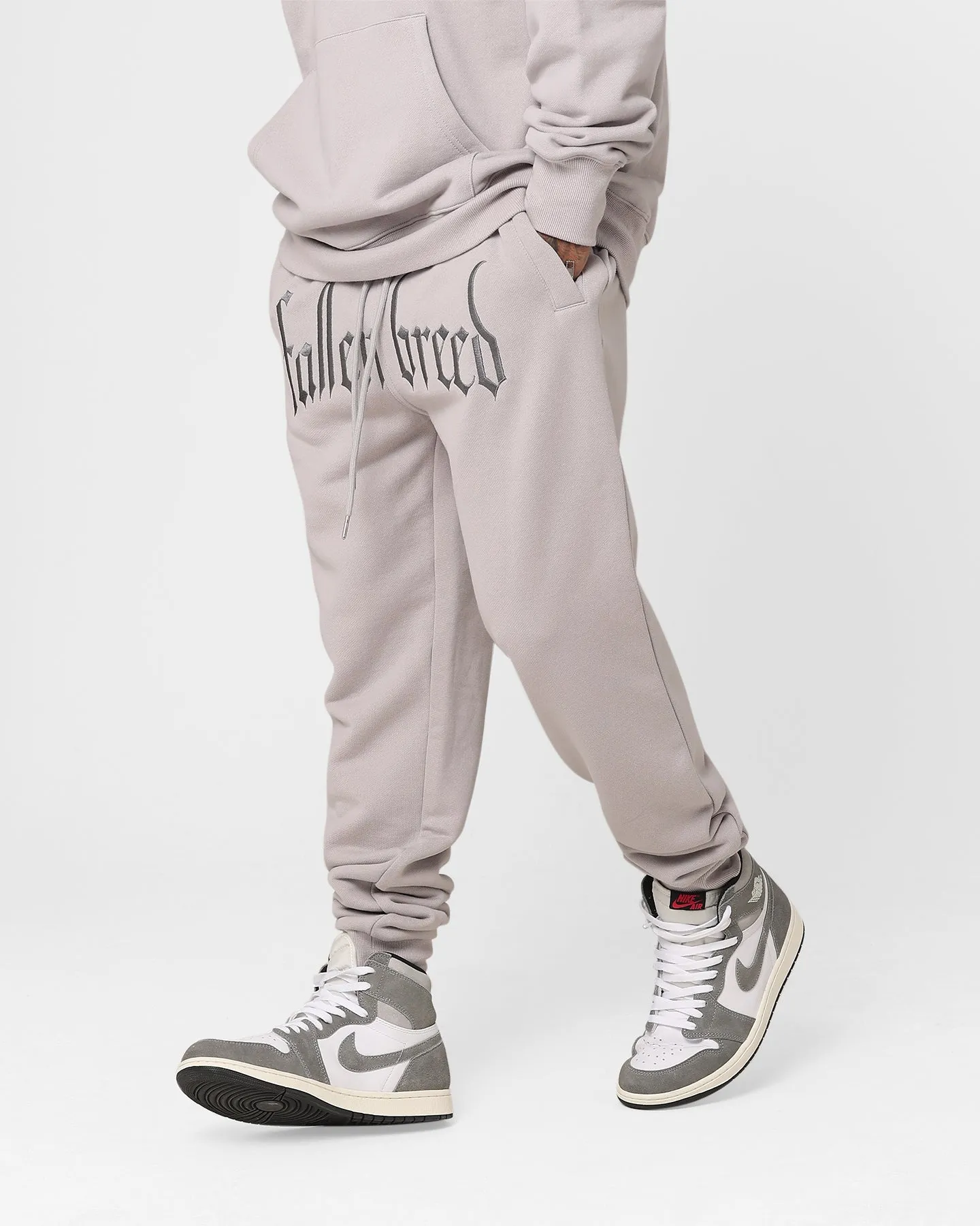 Fallen Breed Logo Sweatpants Light Grey