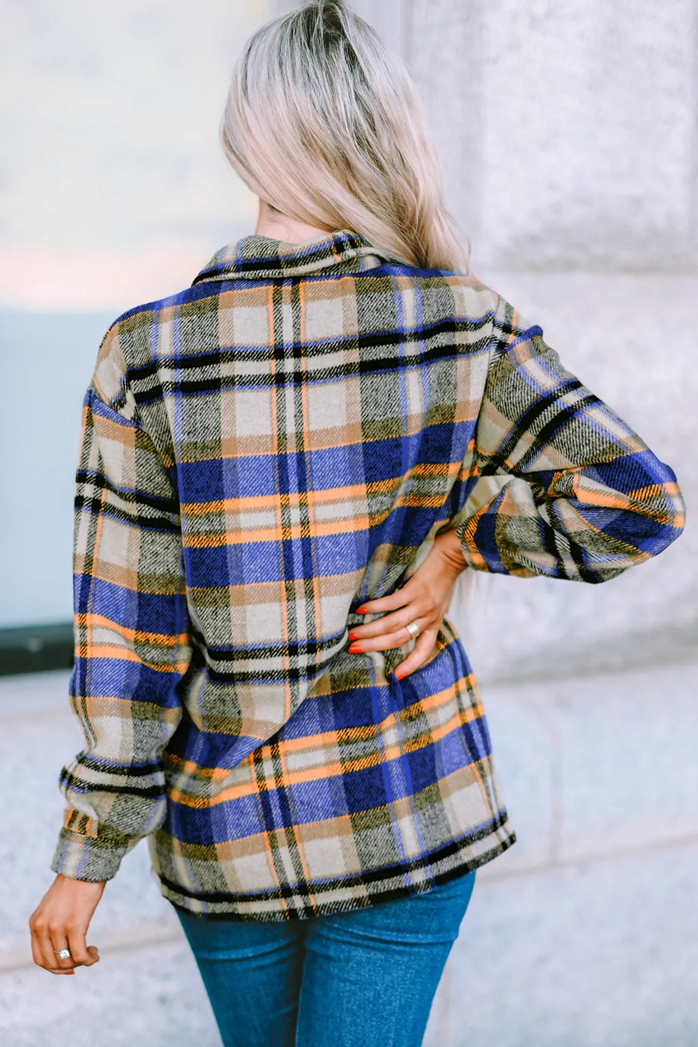 Geometric Plaid Print Pocketed Shirt