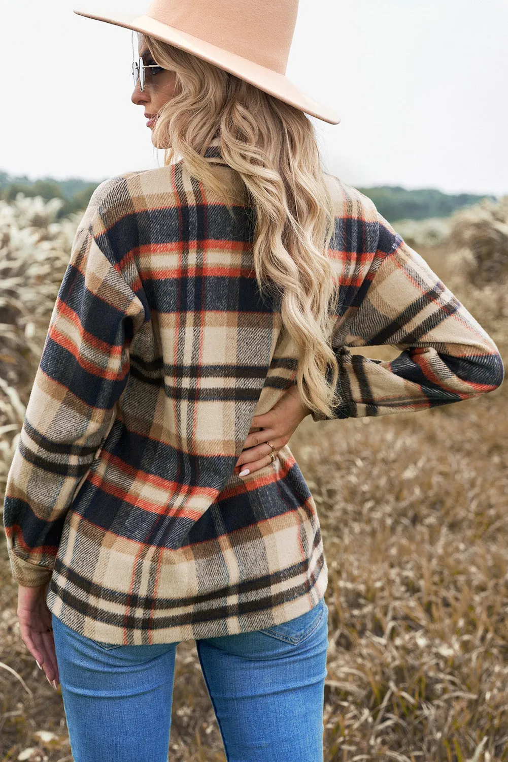 Geometric Plaid Print Pocketed Shirt