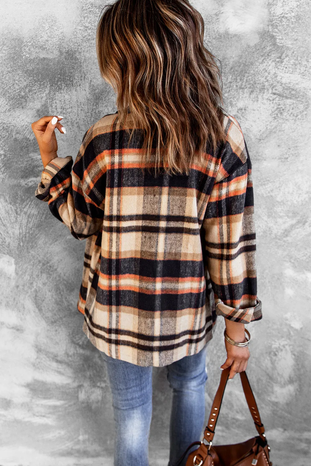 Geometric Plaid Print Pocketed Shirt