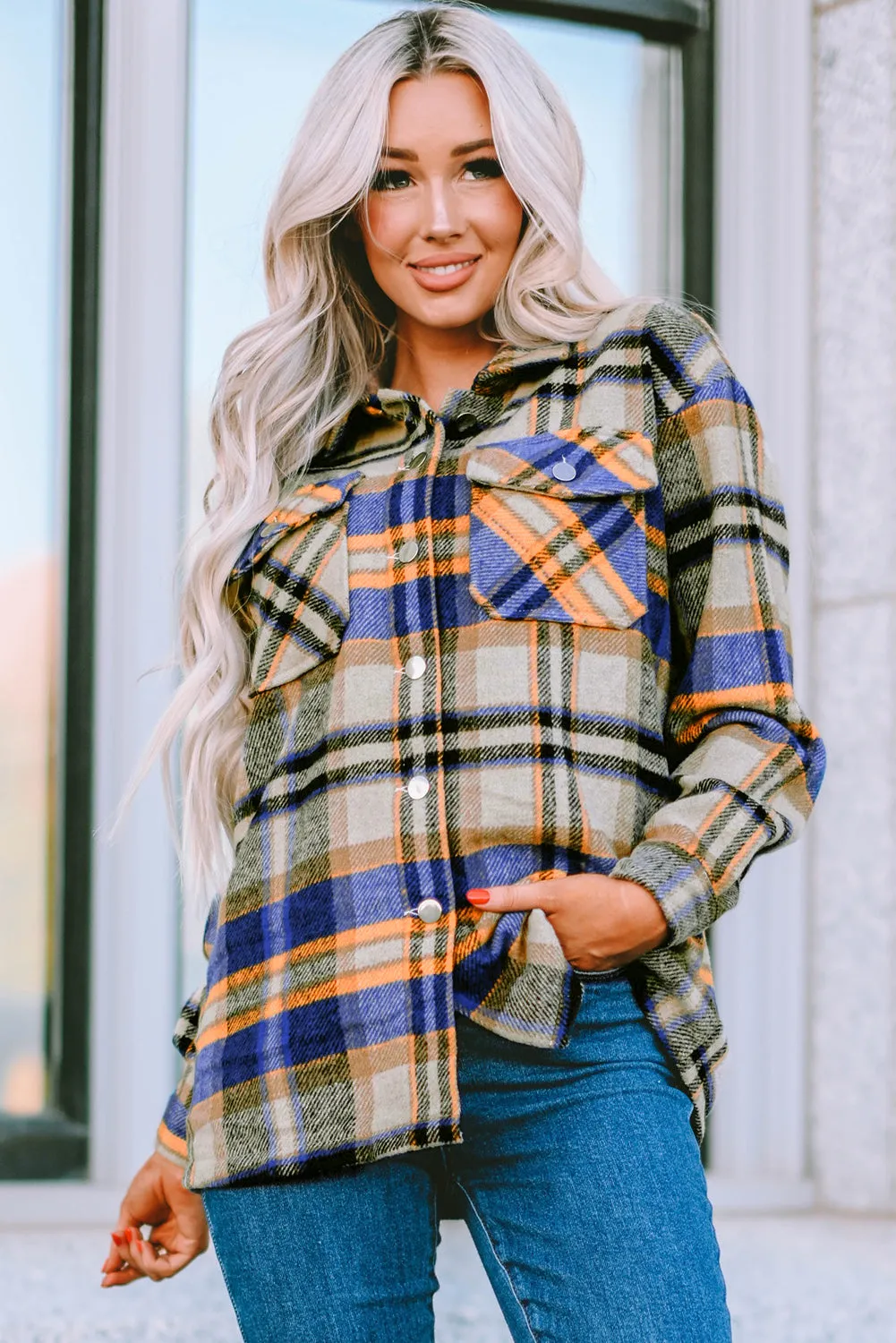 Geometric Plaid Print Pocketed Shirt