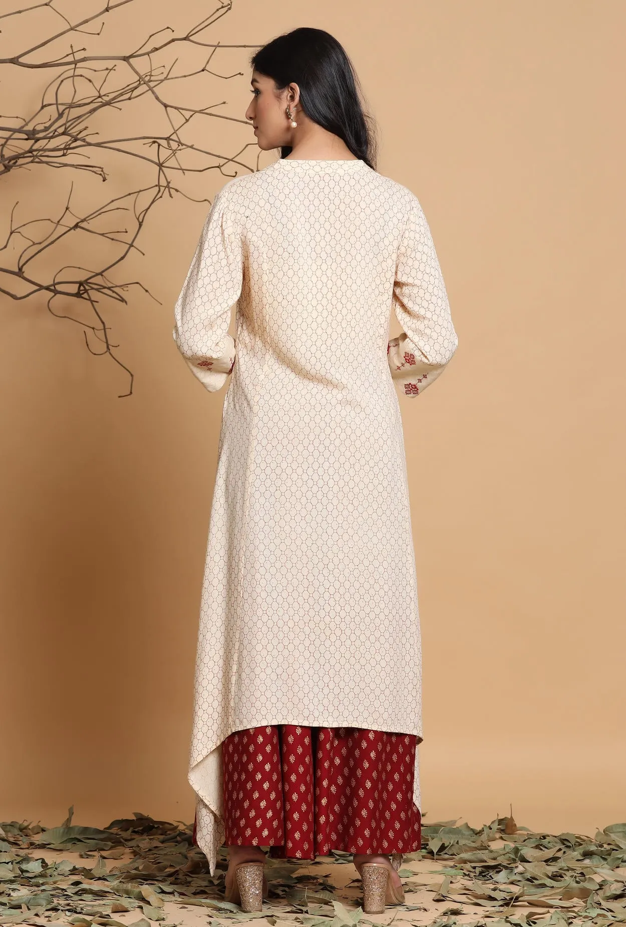 Juniper Ivory Geometric Printed & Embroidered Rayon Kurta