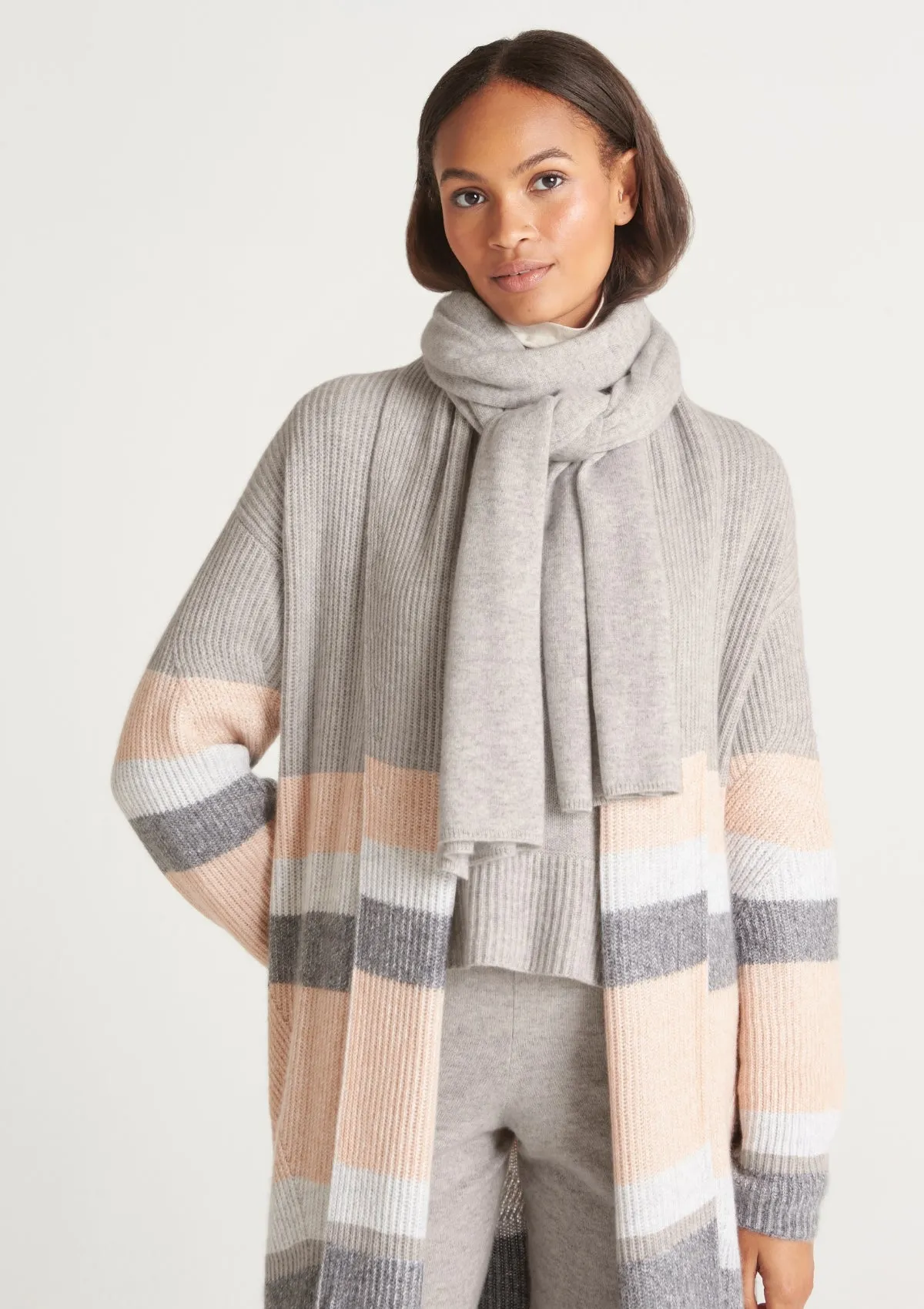 Lofty Cashmere Scarf in Foggy Grey