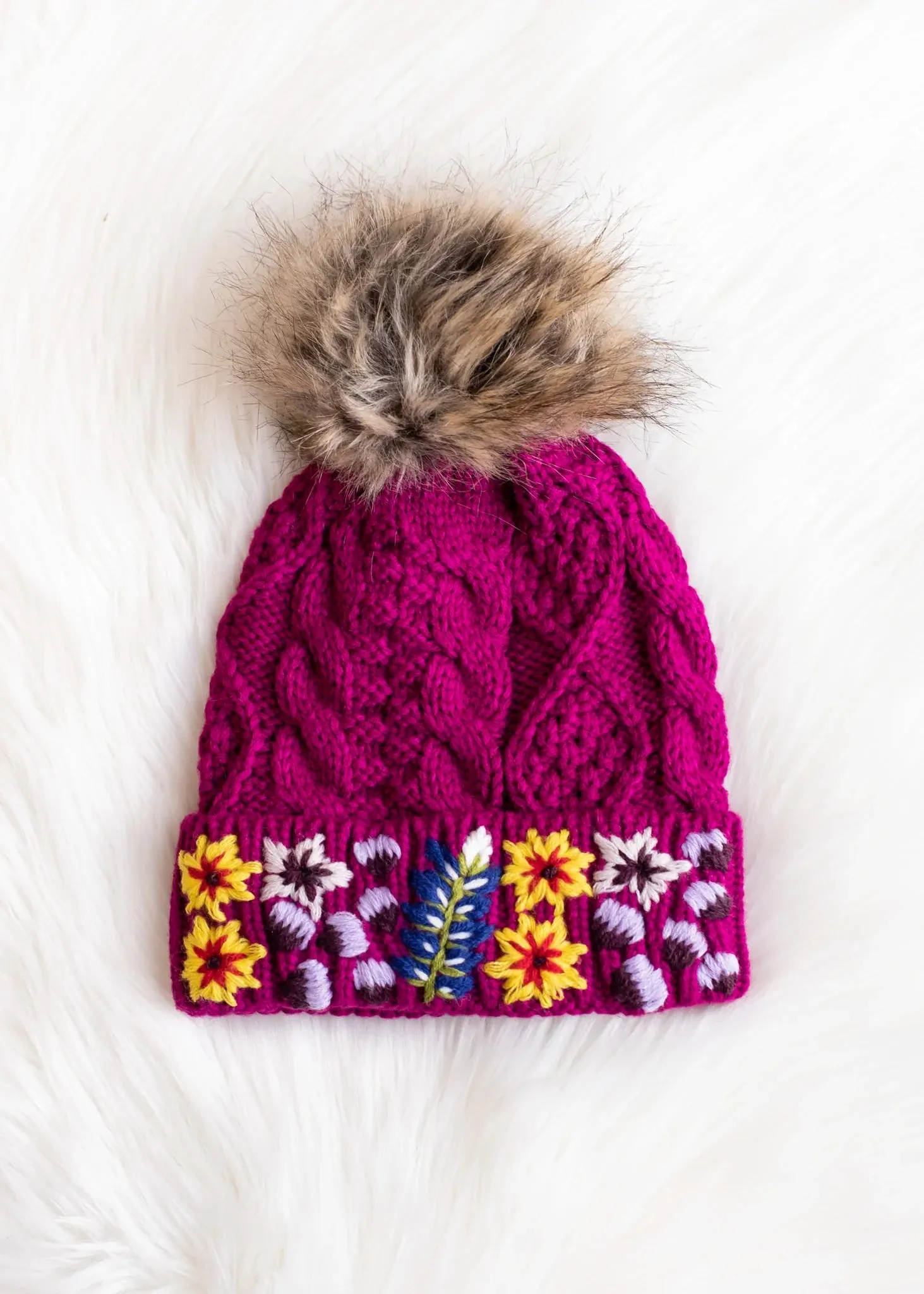 MAGENTA FLORAL CABLE KNIT BEANIE