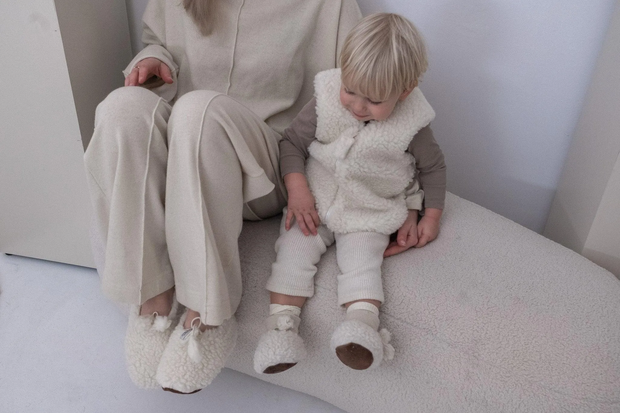 “Mama & Me” Woolen Teddy Slipper Gift Set