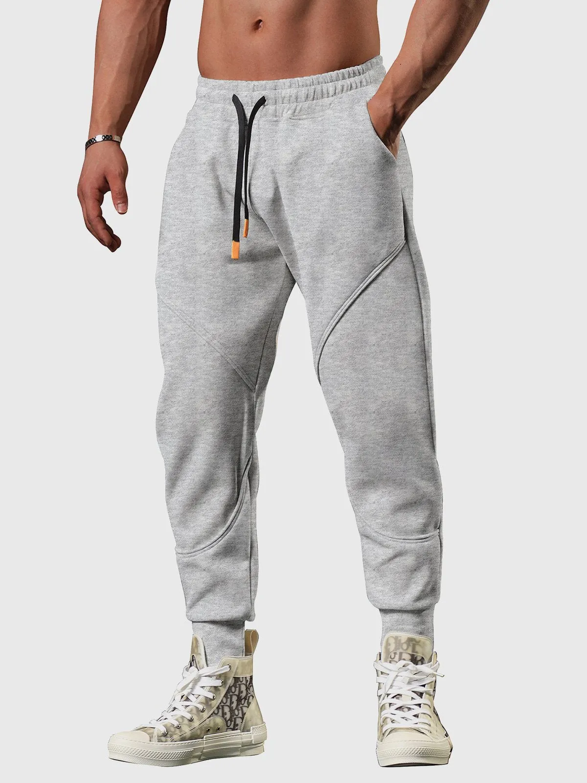 Motion Sweatpant Loose fit Tapered Jogger All Season Essential