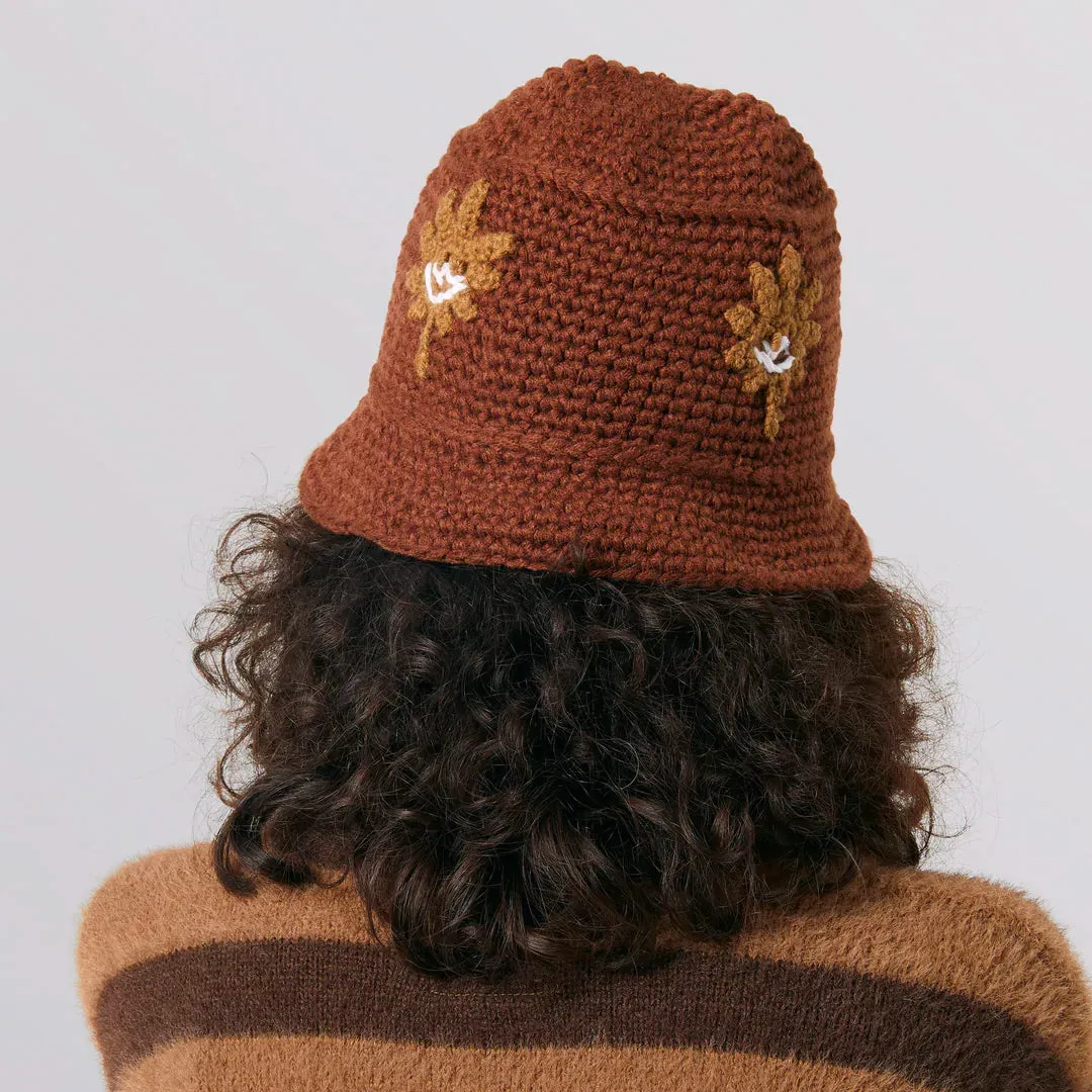 NATURE BUDDY KNIT BUCKET HAT