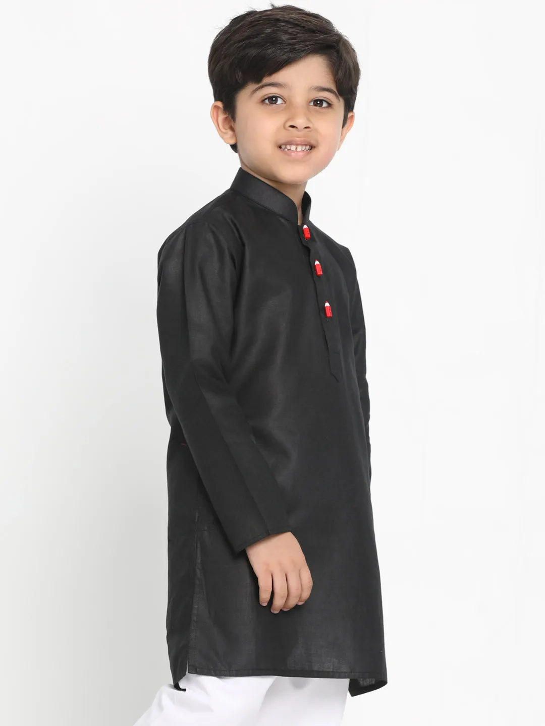 Vastramay Boy's Black Solid Kurta