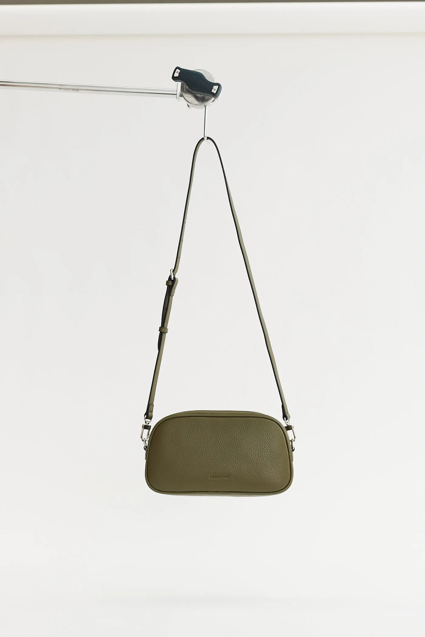 Wyn Crossbody Bag: Olive